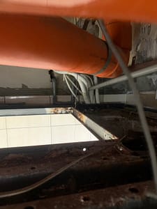 永豐防水抓漏工程行 30年防水抓漏工程經驗，當家中出現漏水問題，每一滴水都是一份憂慮，別再擔心了！不論您住在台北市或新北市，不論是屋頂、浴廁、或外牆，永豐防水抓漏工程 都能為您提供最專業的治漏解決方案。服務工程案件遍佈新北市、台北市、桃園市、新竹市。