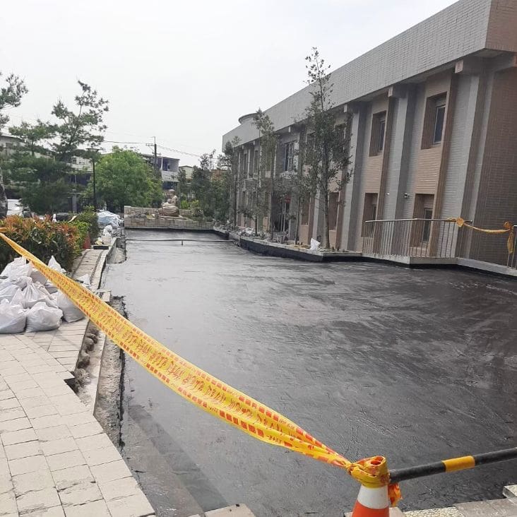 永豐防水抓漏工程行 30年防水抓漏工程經驗，當家中出現漏水問題，每一滴水都是一份憂慮，別再擔心了！不論您住在台北市或新北市，不論是屋頂、浴廁、或外牆，永豐防水抓漏工程 都能為您提供最專業的治漏解決方案。服務工程案件遍佈新北市、台北市、桃園市、新竹市。